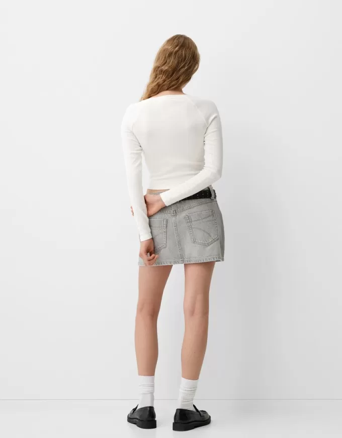 2-pack of long sleeve V-neck T-shirts 2-pack of long sleeve V-neck T-shirts