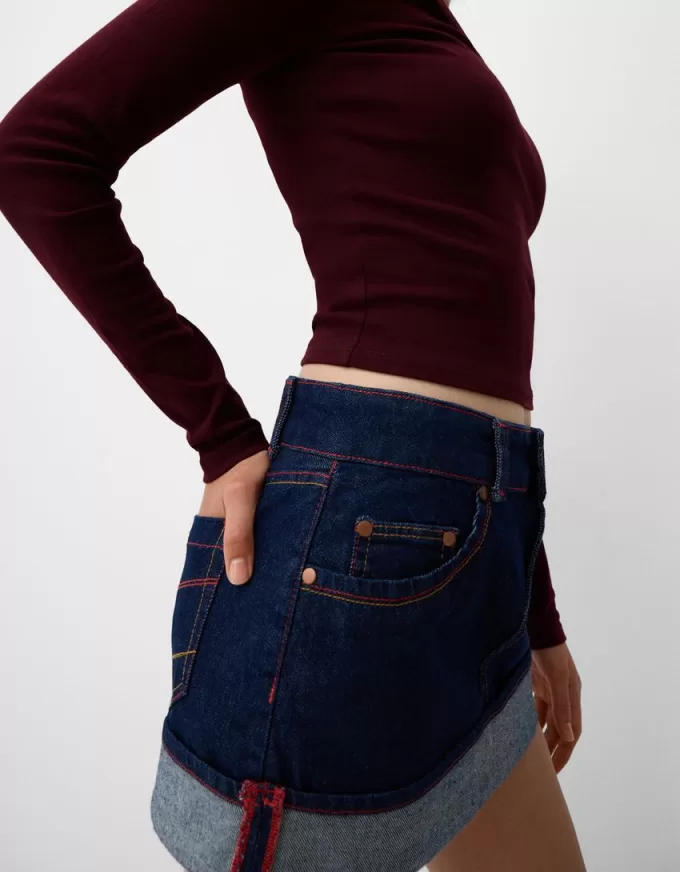 2-pack of long sleeve V-neck T-shirts 2-pack of long sleeve V-neck T-shirts