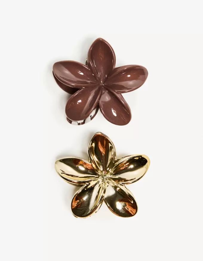 2-pack of metallic flower hair clips