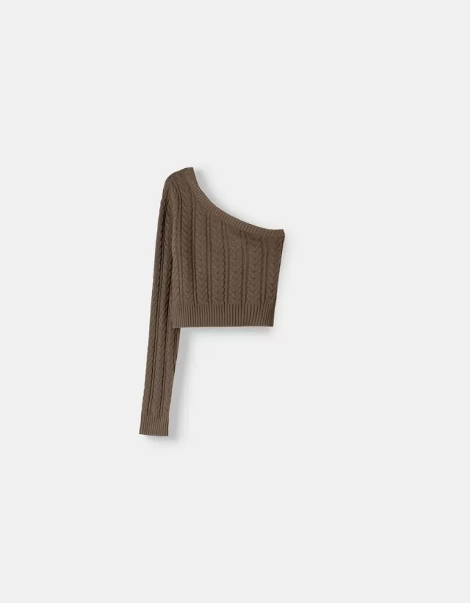 Asymmetric cable-knit sweater Asymmetric cable-knit sweater