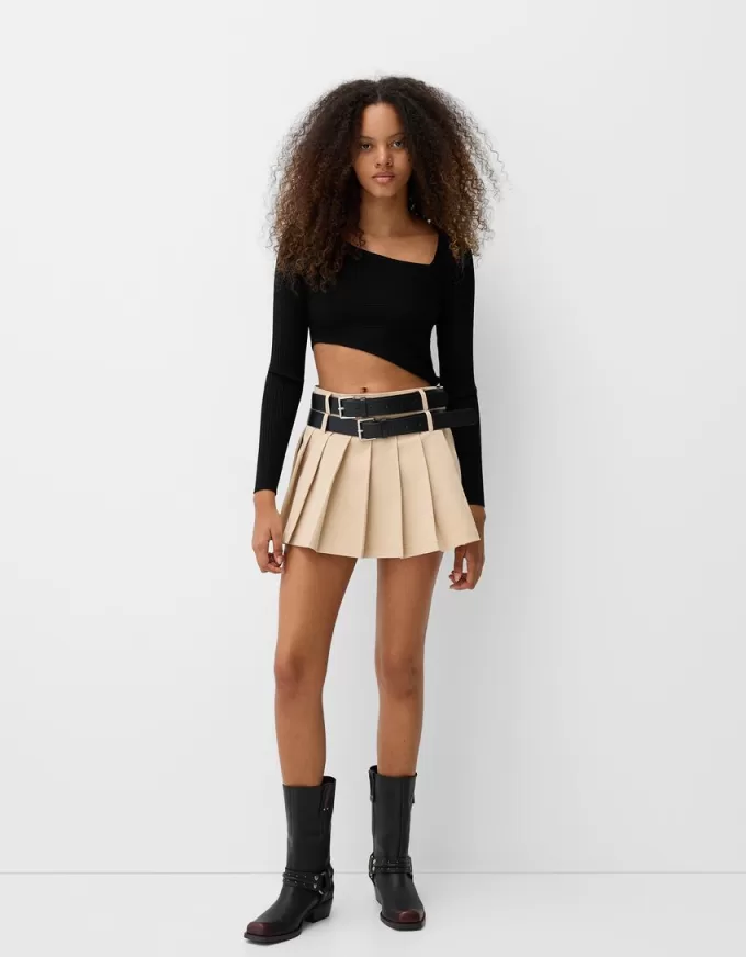 Asymmetric ribbed sweater Asymmetric ribbed sweater