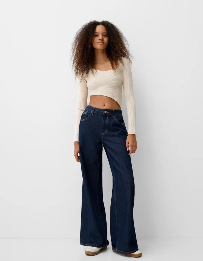 Asymmetric ribbed sweater Asymmetric ribbed sweater