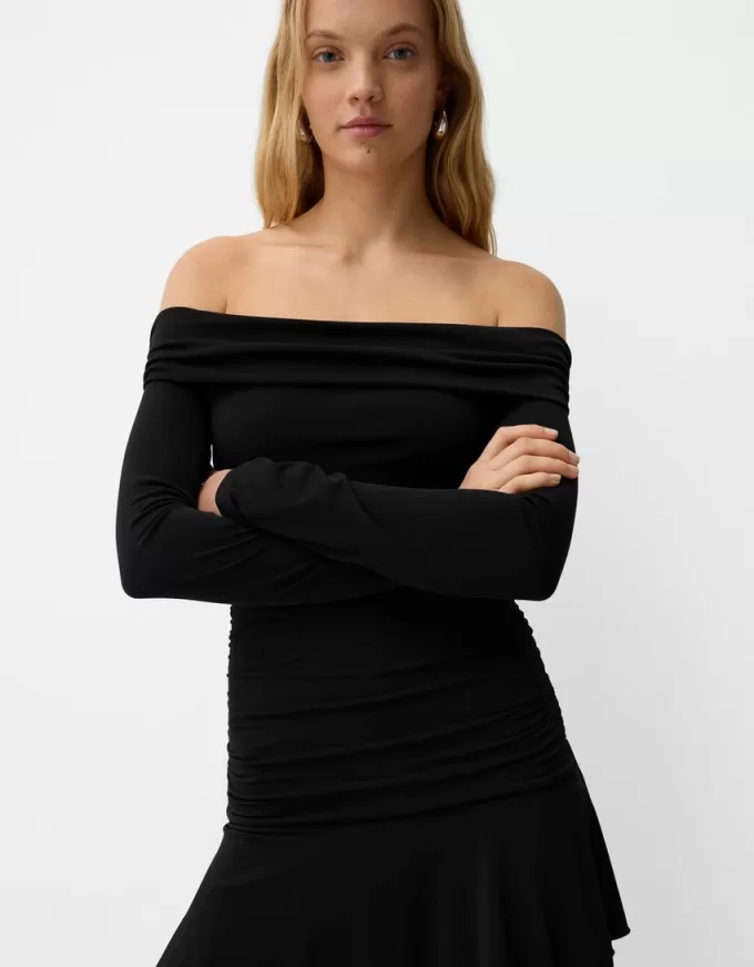 BERSHKA SERIES ruffled long sleeve mini dress BERSHKA SERIES ruffled long sleeve mini dress