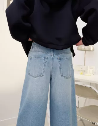 Baggy denim Bermuda shorts