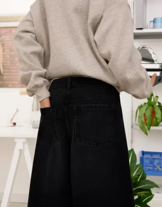 Baggy denim Bermuda shorts