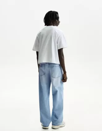 Baggy jeans