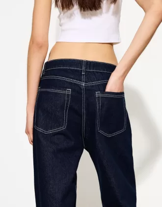 Baggy jeans