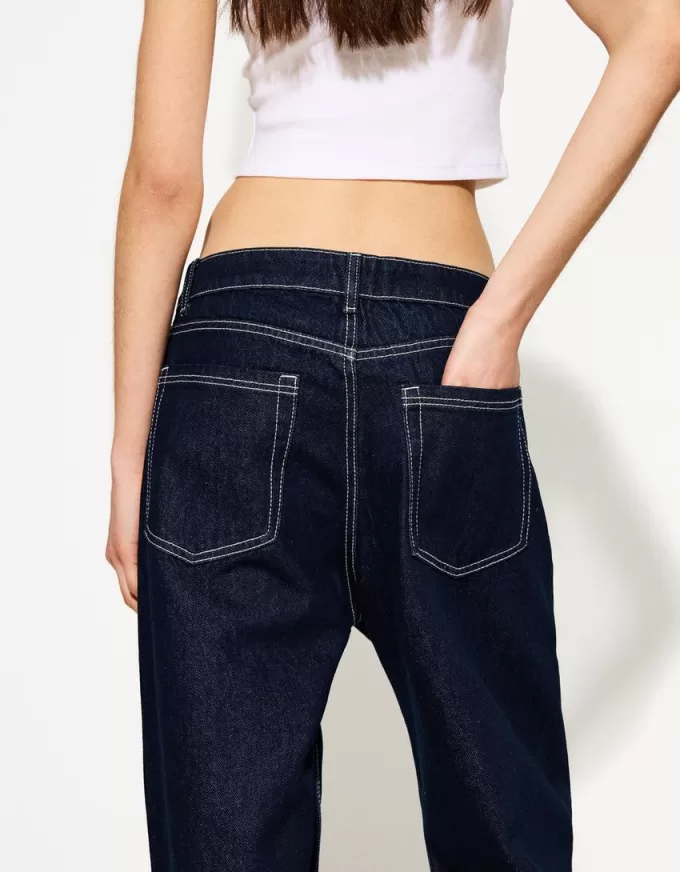Baggy jeans