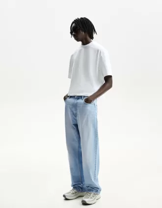 Baggy jeans