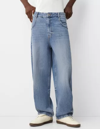 Baggy jeans with seam details Baggy jeans with seam details