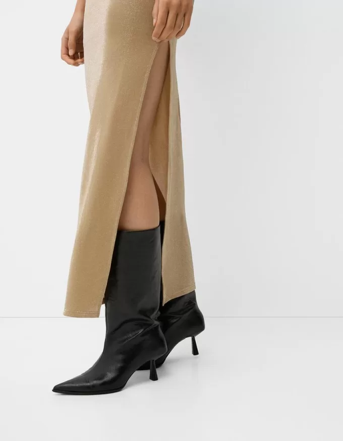 Bandeau neckline midi dress with metallic thread Bandeau neckline midi dress with metallic thread