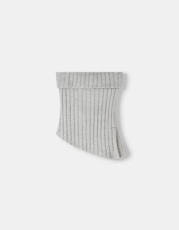 Bandeau top with side slit Bandeau top with side slit