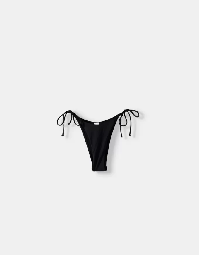 Bikini bottoms with thin straps Bikini bottoms with thin straps