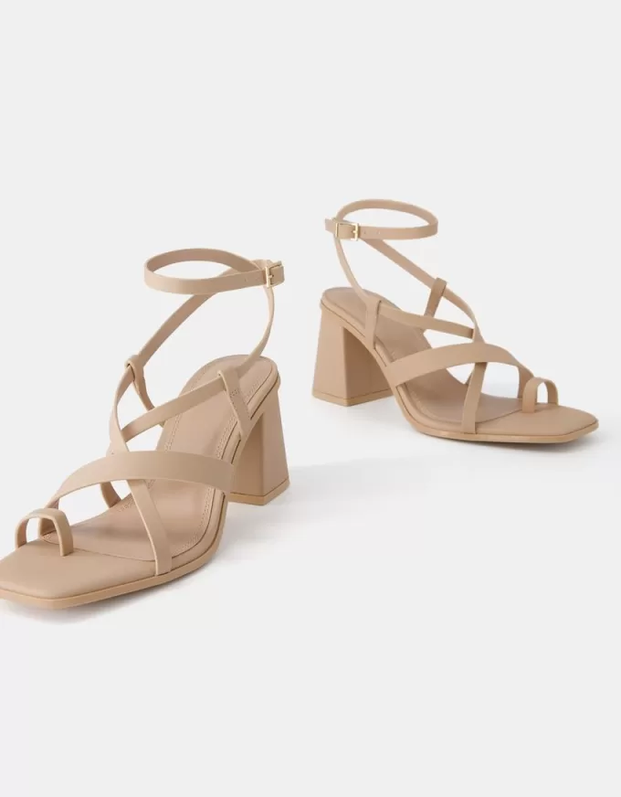 Block heel multi-strap sandals Block heel multi-strap sandals