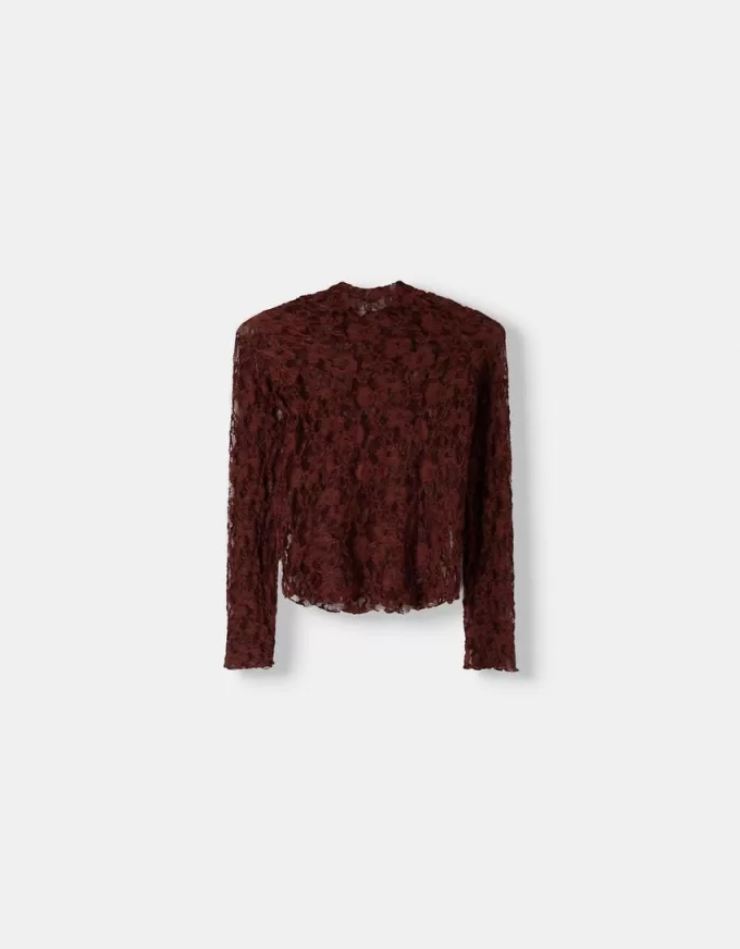 Blonde lace high neck long sleeve T-shirt Blonde lace high neck long sleeve T-shirt