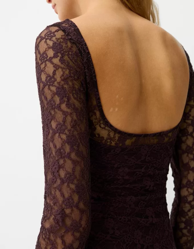 Blonde lace long sleeve mini dress