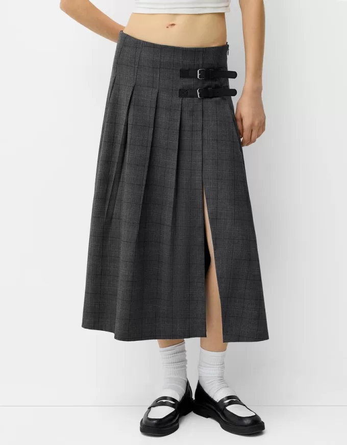 Box pleat midi skirt with a belt detail Box pleat midi skirt with a belt detail