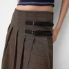 Box pleat midi skirt with a belt detail Box pleat midi skirt with a belt detail