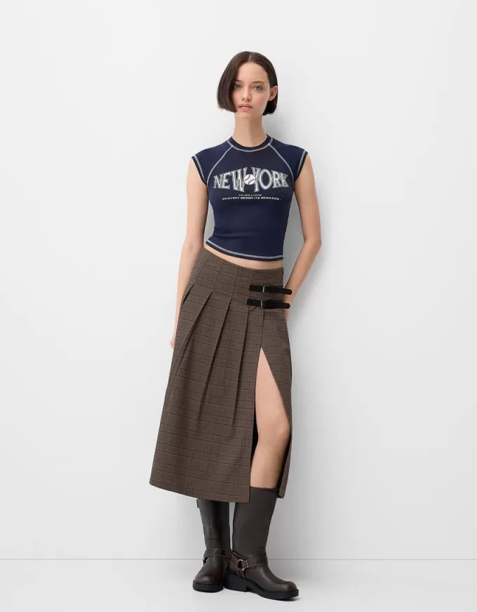 Box pleat midi skirt with a belt detail Box pleat midi skirt with a belt detail