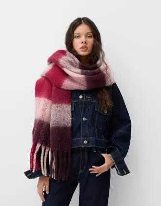 Burgundy check scarf Burgundy check scarf