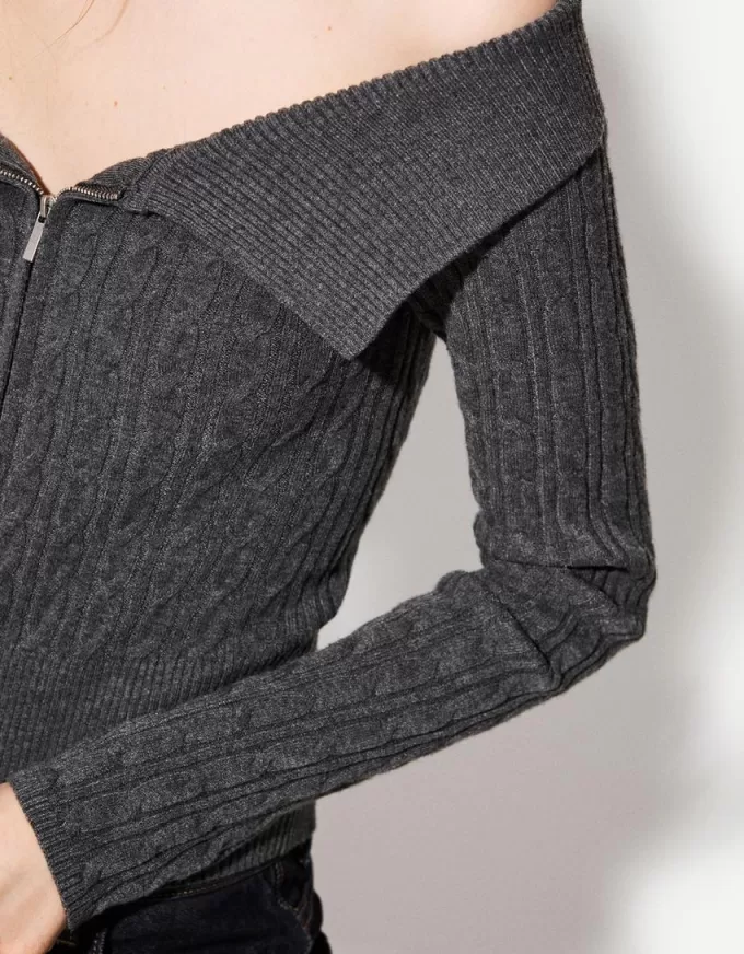 Cable-knit Bardot cardigan with zipper Cable-knit Bardot cardigan with zipper