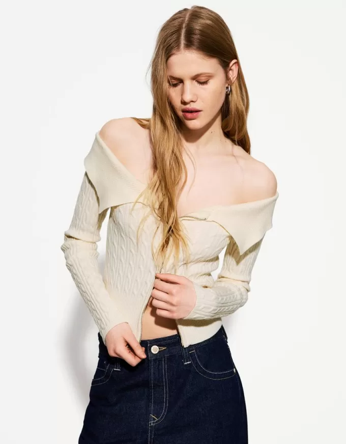 Cable-knit Bardot cardigan with zipper Cable-knit Bardot cardigan with zipper
