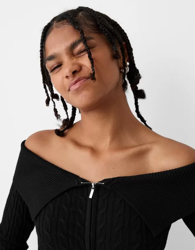 Cable-knit Bardot cardigan with zipper Cable-knit Bardot cardigan with zipper