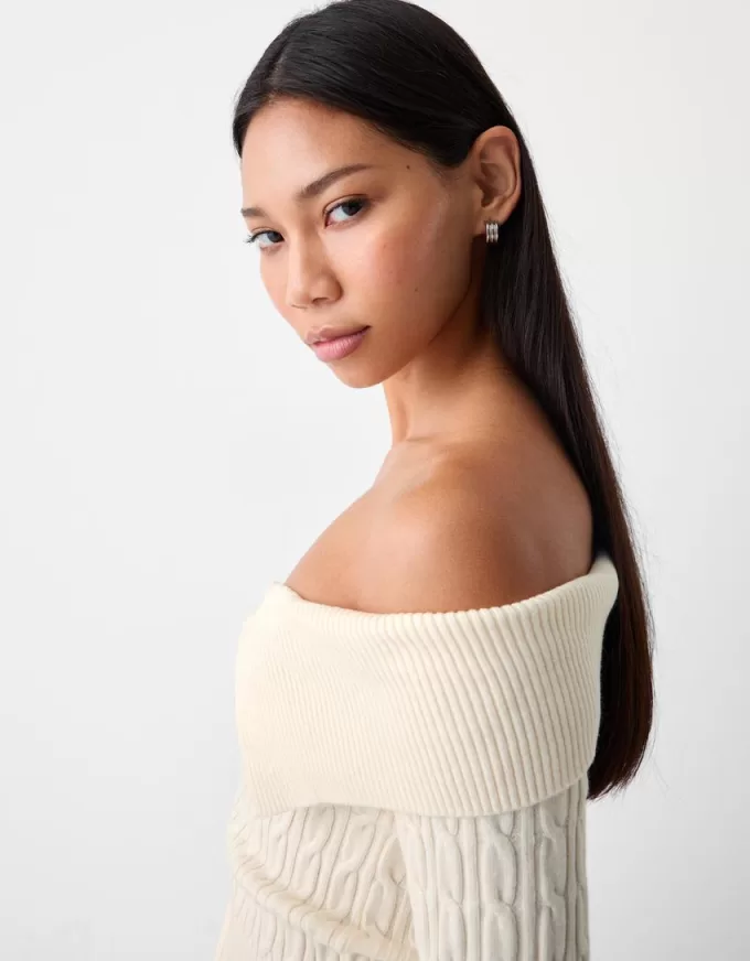 Cable-knit Bardot cardigan with zipper Cable-knit Bardot cardigan with zipper