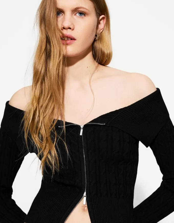 Cable-knit Bardot cardigan with zipper Cable-knit Bardot cardigan with zipper