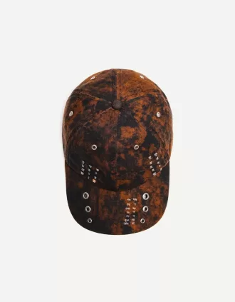 Cap with eyelets Cap with eyelets