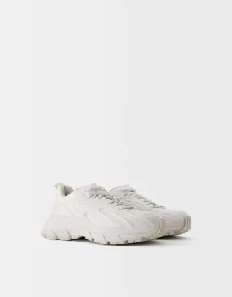 Chunky sole sneakers