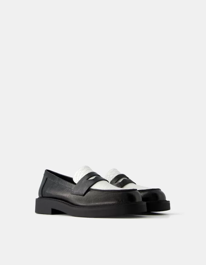 Contrast loafers
