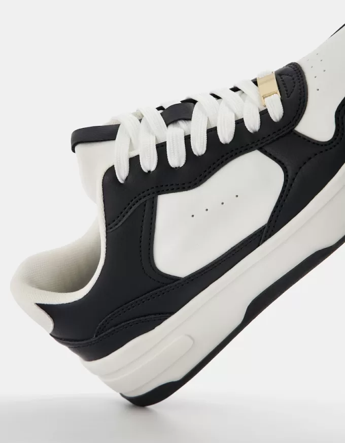 Contrast sneakers Contrast sneakers