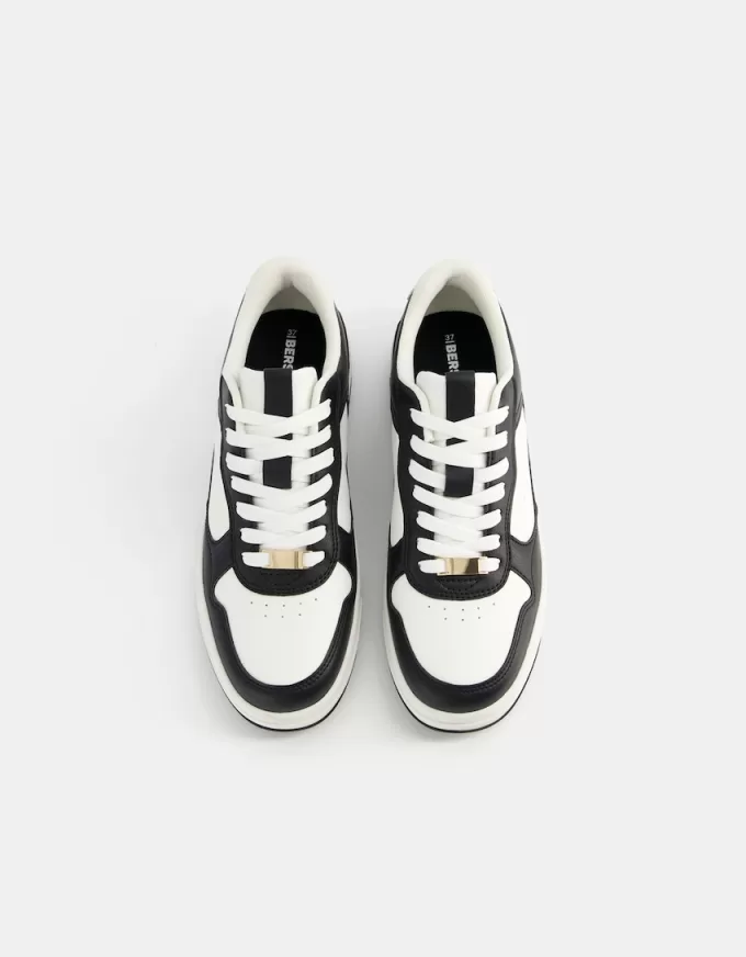 Contrast sneakers Contrast sneakers