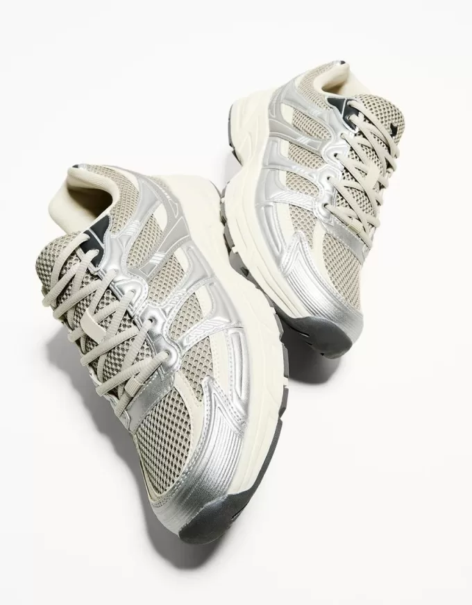 Contrasting sneakers Contrasting sneakers