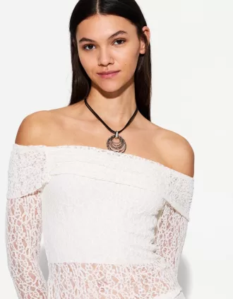 Cord necklace with pendant Cord necklace with pendant