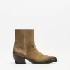 Cowboy ankle boots with metallic toe Cowboy ankle boots with metallic toe