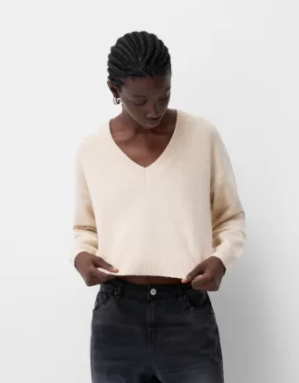 Cropped V-neck sweater
