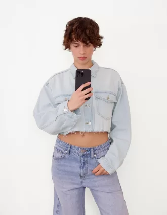 Cropped denim jacket