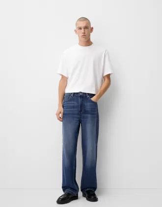 Embroidered baggy jeans