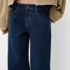 Embroidered boyfriend jeans