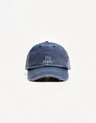 Embroidered ripped cap Embroidered ripped cap