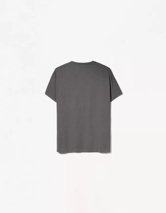 Embroidered short sleeve roll-up T-shirt Embroidered short sleeve roll-up T-shirt