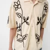 Embroidered short sleeve shirt