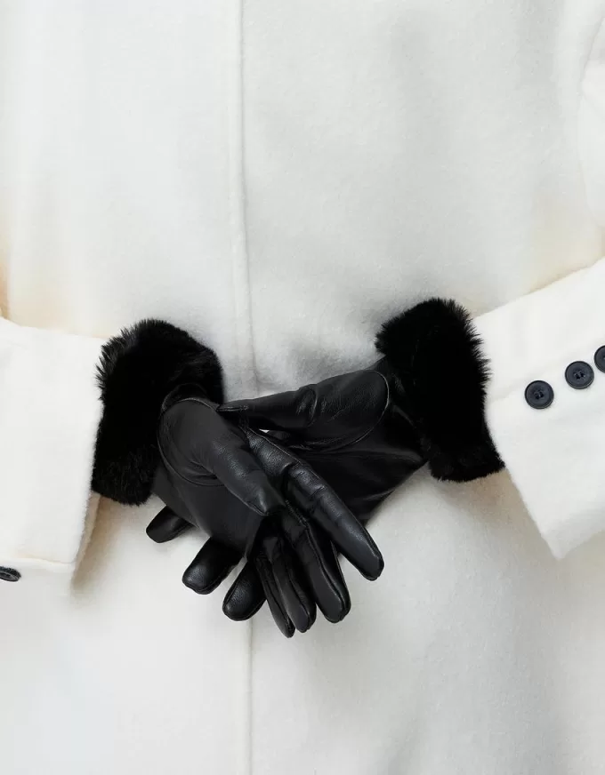 Faux leather gloves Faux leather gloves