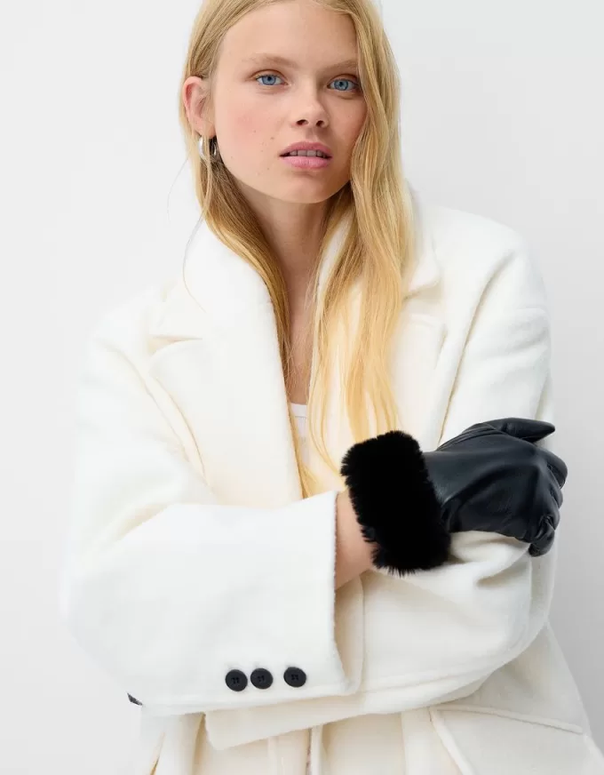 Faux leather gloves Faux leather gloves