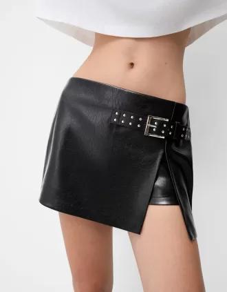 Faux leather mini skirt 1 1 330x423 - Faux leather mini skirt