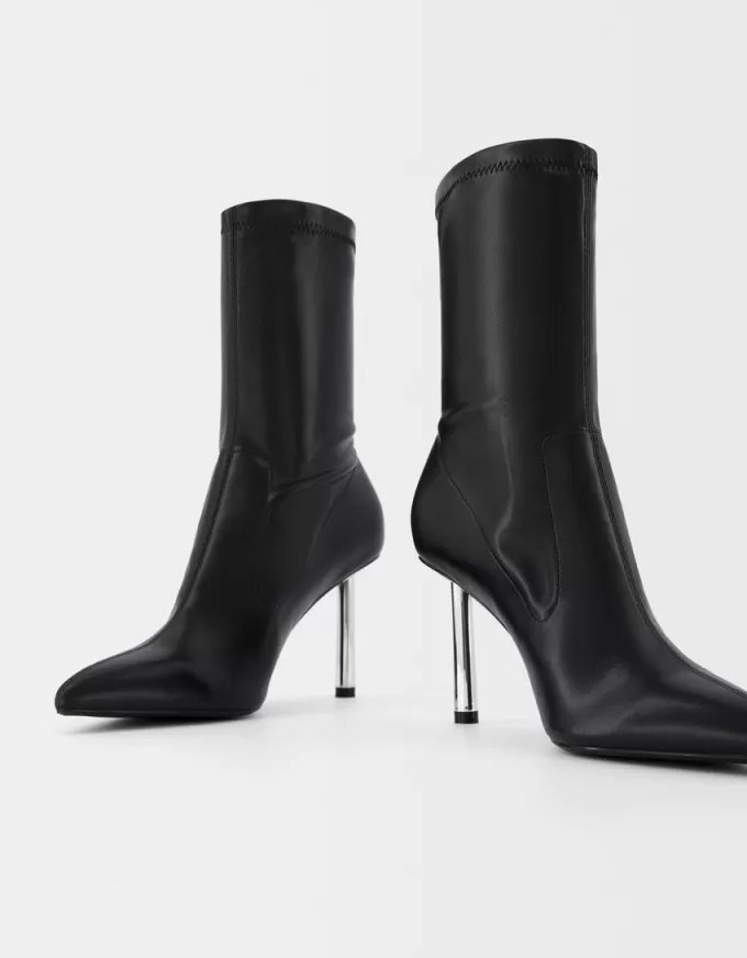 Fitted metallic high-heel ankle boots