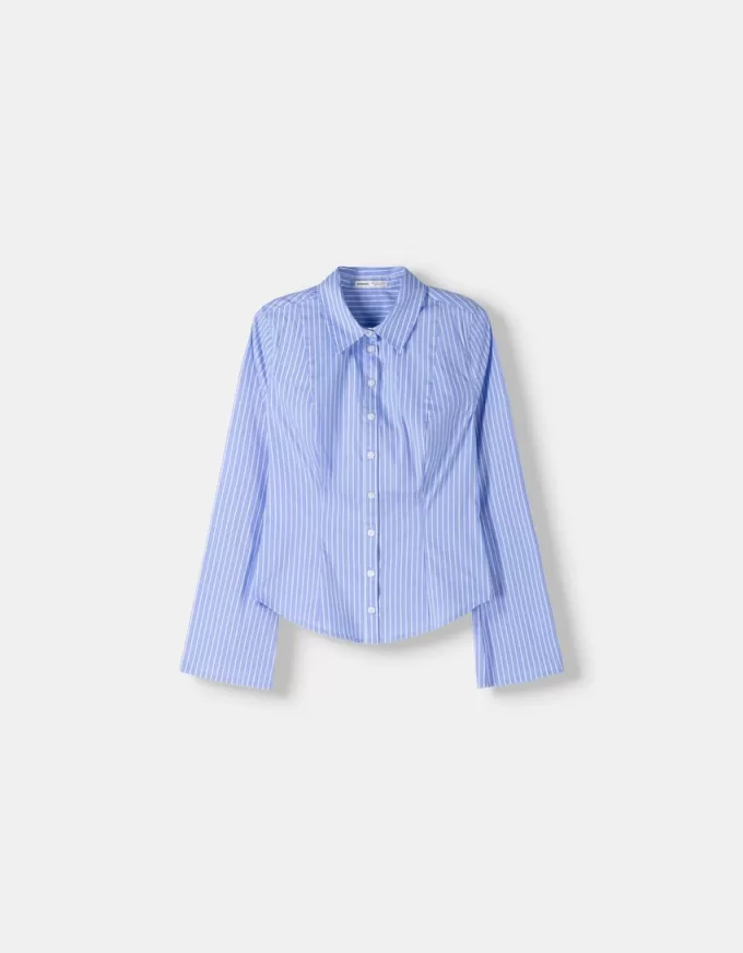 Fitted shirt with flared sleeves Fitted shirt with flared sleeves