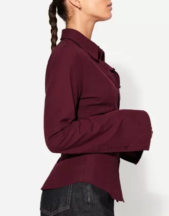 Fitted shirt with flared sleeves